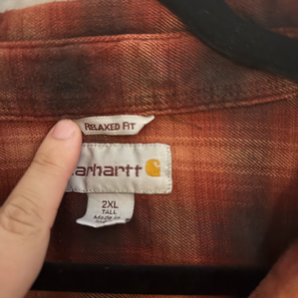 Carhartt Men's Burgundy Plaid Button Down Shirt size 2XL tall - Picture 2 of 4